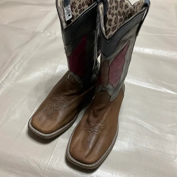 [BUNJANG] Vintage Western Boots Butterfly Detail Size 250 / 빈티지 웨스턴 부츠 250