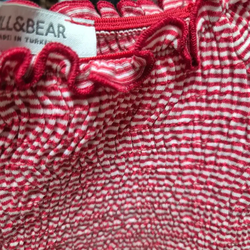 [BUNJANG] Pull&amp;Bear Red White Check Smocked Blouse / 풀앤베어 레드 화이트 체크 스모크 블라우스