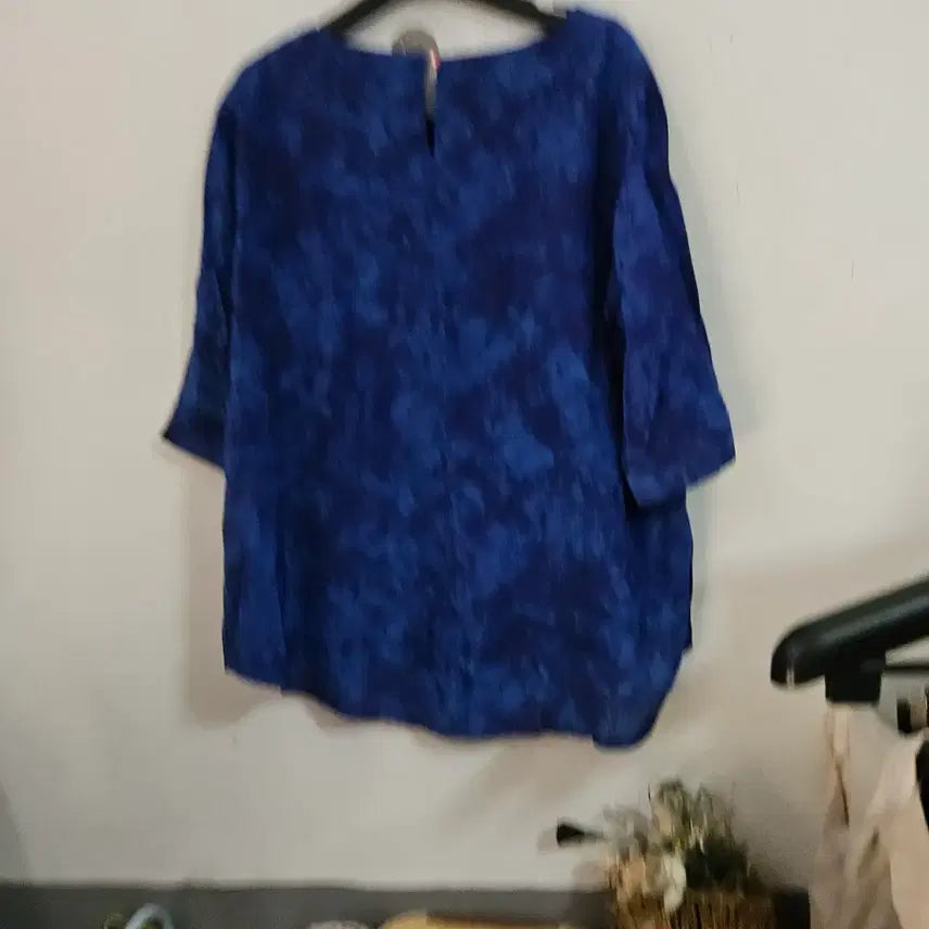 [BUNJANG] Blue Flower Pattern Blouse 7-Sleeve / 블루 플라워 패턴 블라우스 7부