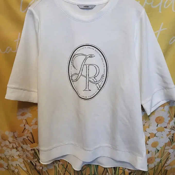 [BUNJANG] Zishen White Printing Short Sleeve T-Shirt / zishen 흰색 프린팅 반팔 티셔츠95