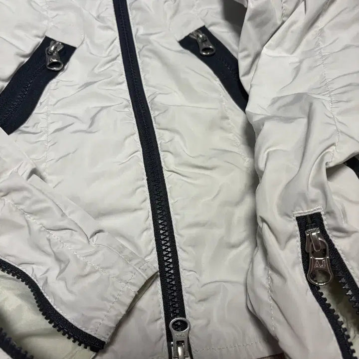 [BUNJANG] Armani Exchange White Gathered Jacket Size 97 / 아르마니 익스체인지 화이트 쭈굴이 자켓 97