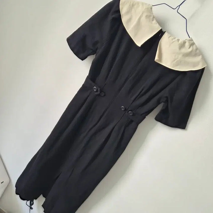 [BUNJANG] Benito Black Pintuck Collar Short Sleeve Long Dress / 베니토 블랙 핀턱 카라 반팔 롱 원피스