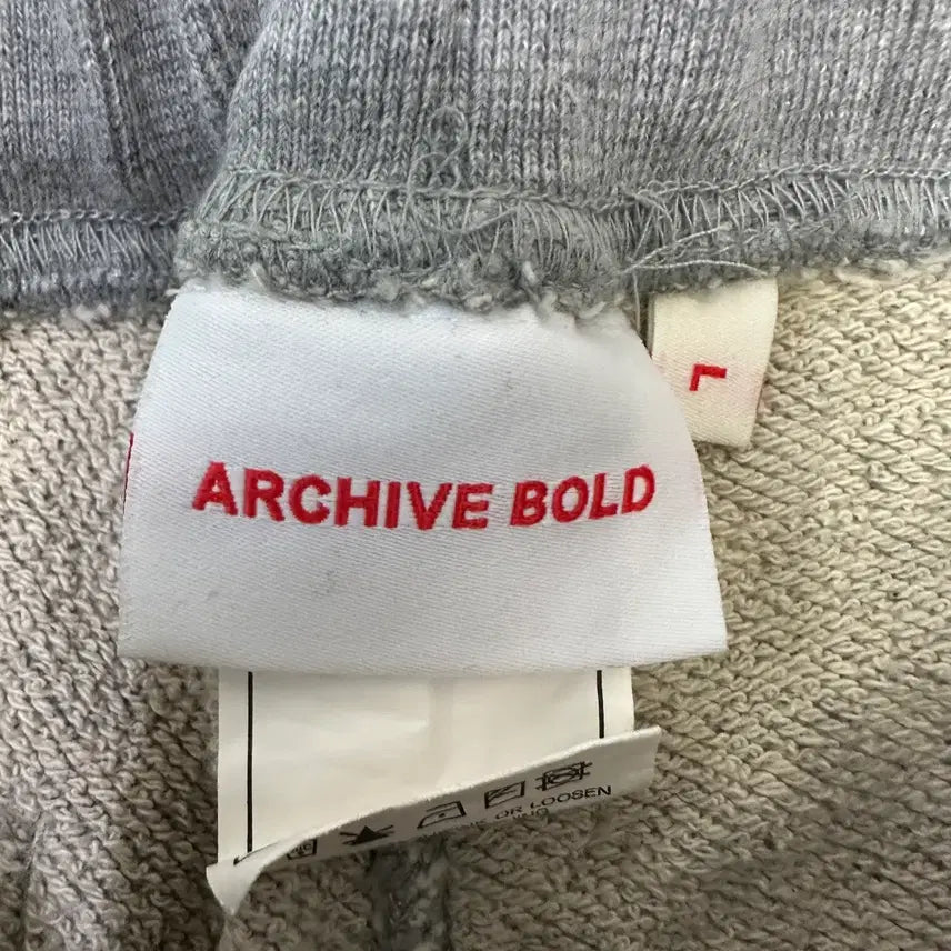 [BUNJANG] Archive Bold Training Shorts / [L] 아카이브볼드 츄리닝 반바지 팬츠 만원샵