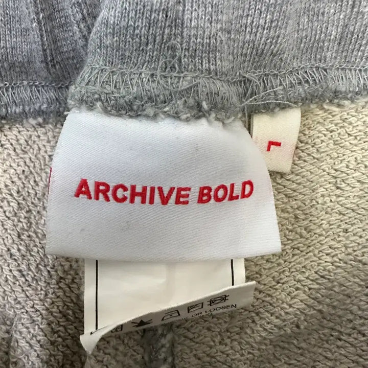 [BUNJANG] Archive Bold Training Shorts / [L] 아카이브볼드 츄리닝 반바지 팬츠 만원샵