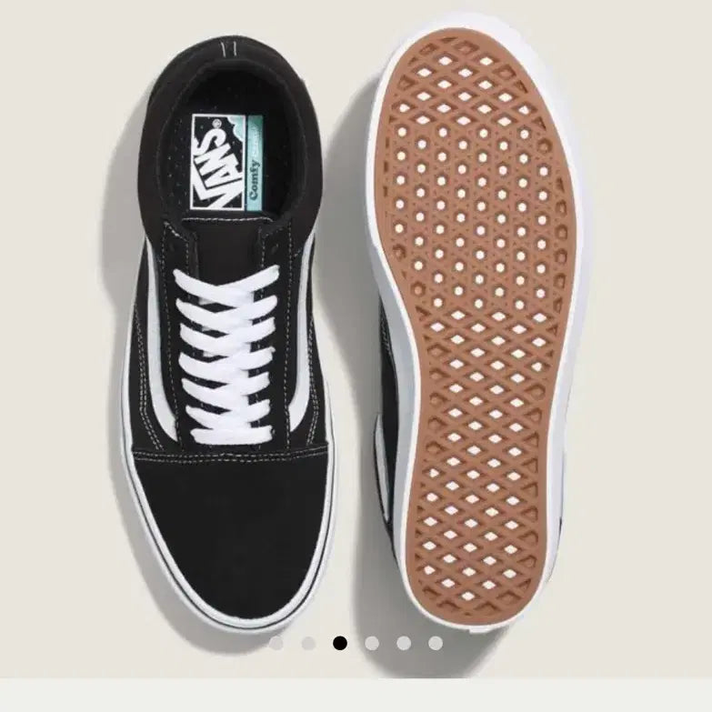 [BUNJANG] Vans ComfyCush Sneakers Size 270 / 반스 컴피쿠시 (새상품) 270