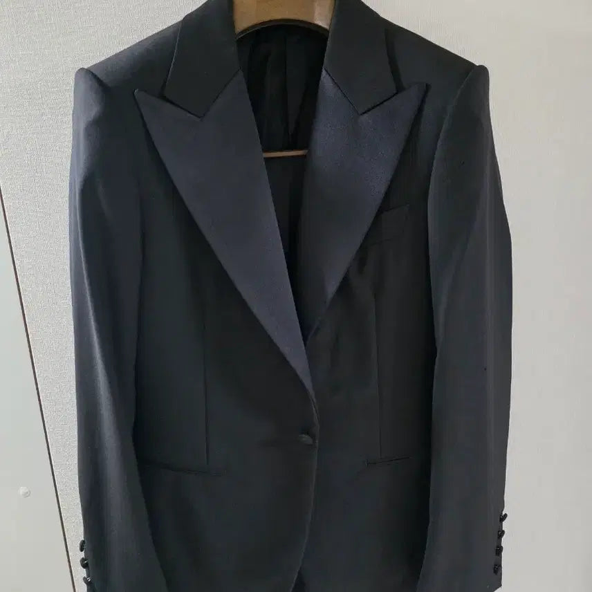 [BUNJANG] Soverign Tom Ford Style Tuxedo Set Black / 소버린 톰포드st 블랙 턱시도 셋업 수트