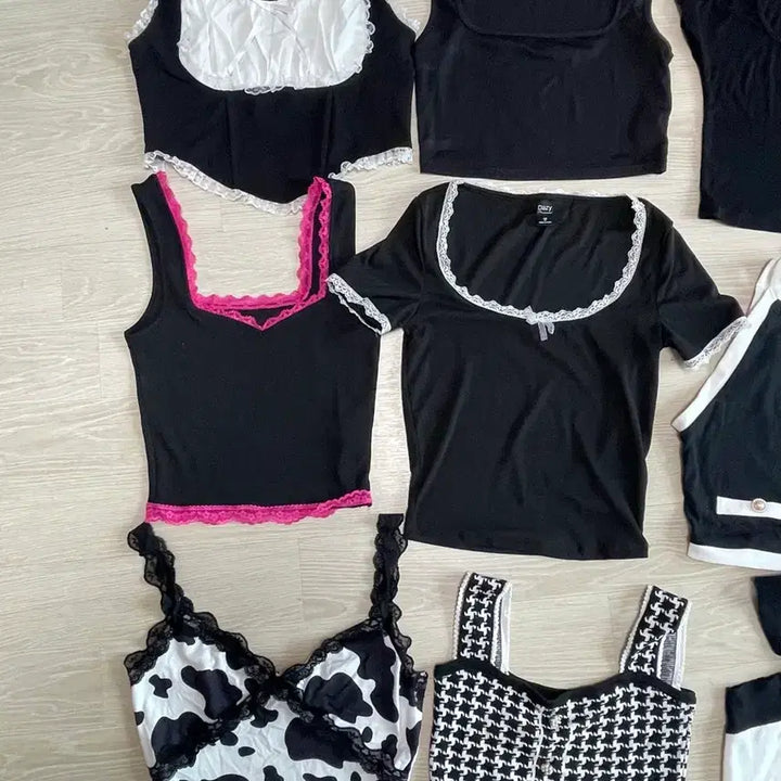 [BUNJANG] Halterneck Sleeveless Top / 민소매 홀터넥 나시 bj의상 방송복
