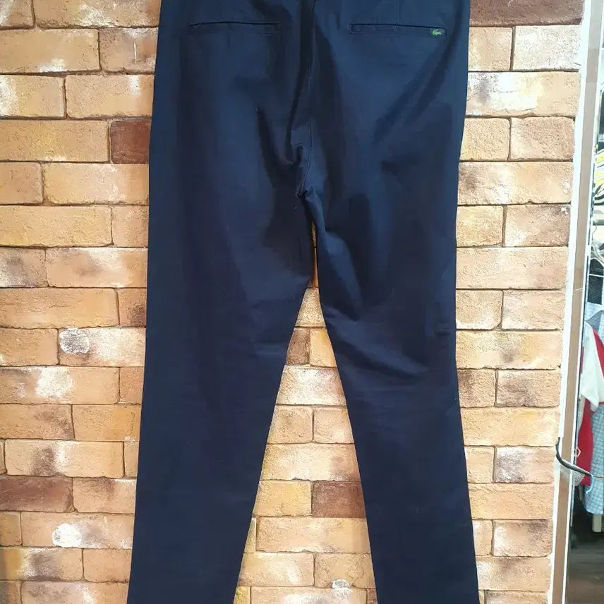 [SOLD OUT] 라코스테 슬림핏 네이비 면바지 US 33