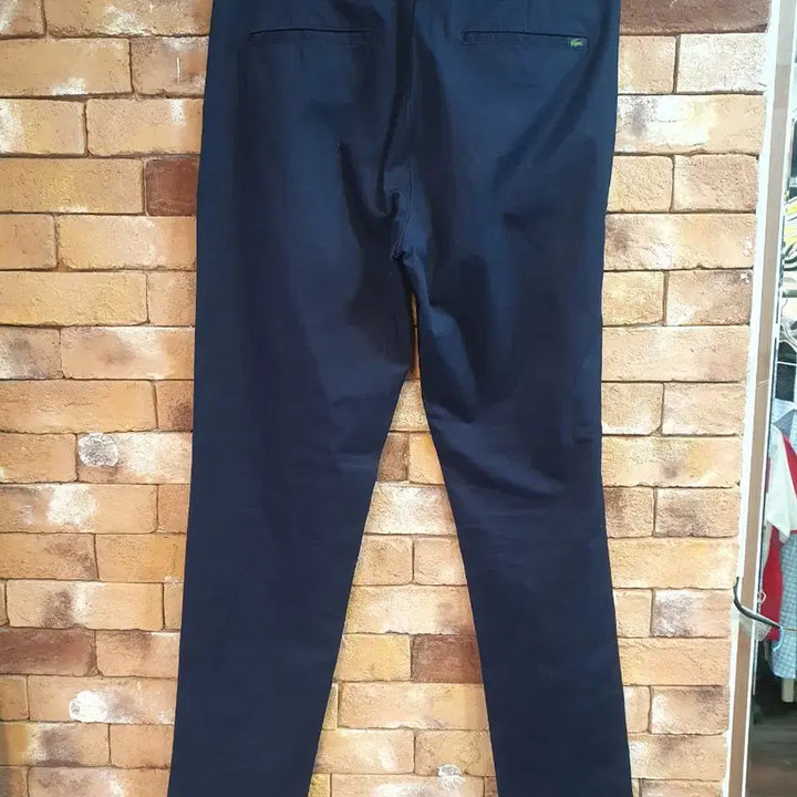 [SOLD OUT] 라코스테 슬림핏 네이비 면바지 US 33