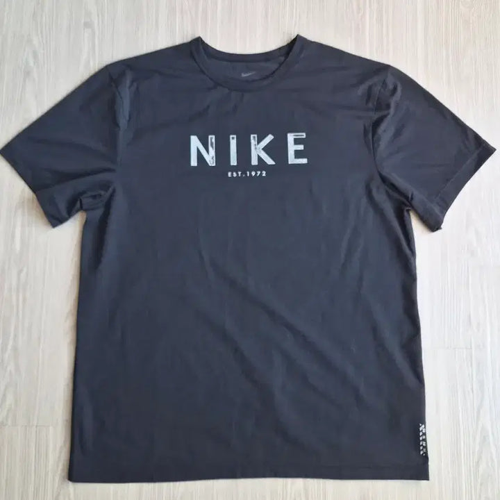[BUNJANG] Nike Hypervis UV T-Shirt Charcoal XL / XL 나이키 하이버스 UV 반팔 티셔츠 차콜