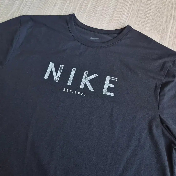 [BUNJANG] Nike Hypervis UV T-Shirt Charcoal XL / XL 나이키 하이버스 UV 반팔 티셔츠 차콜