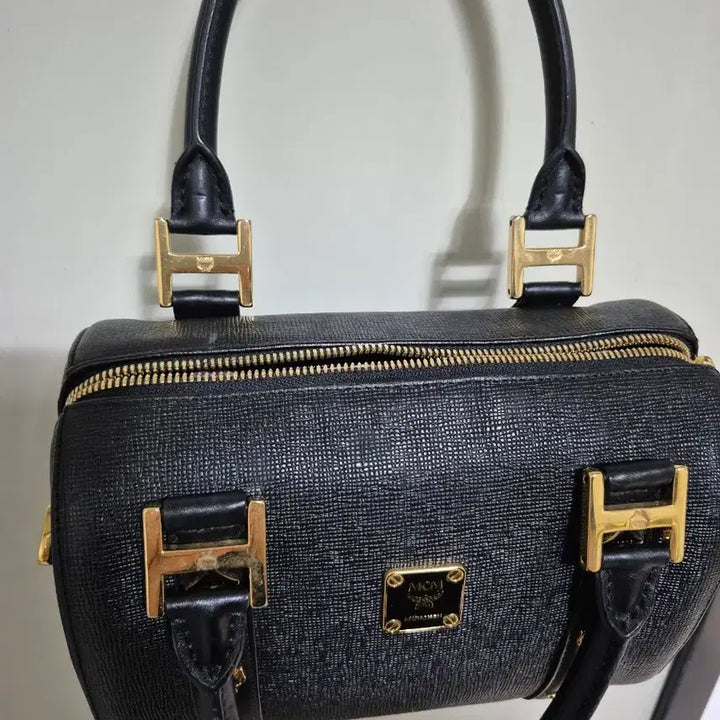 [SOLD OUT] MCM 블랙 보스턴백 토트백