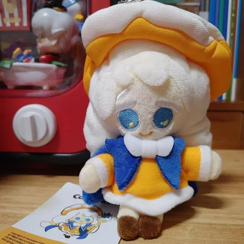 [BUNJANG] Cookie Run Cream Puff Cookie Plush Keychain / [쿠키런] 쿠키런 봉제키링 - 슈크림맛 쿠키