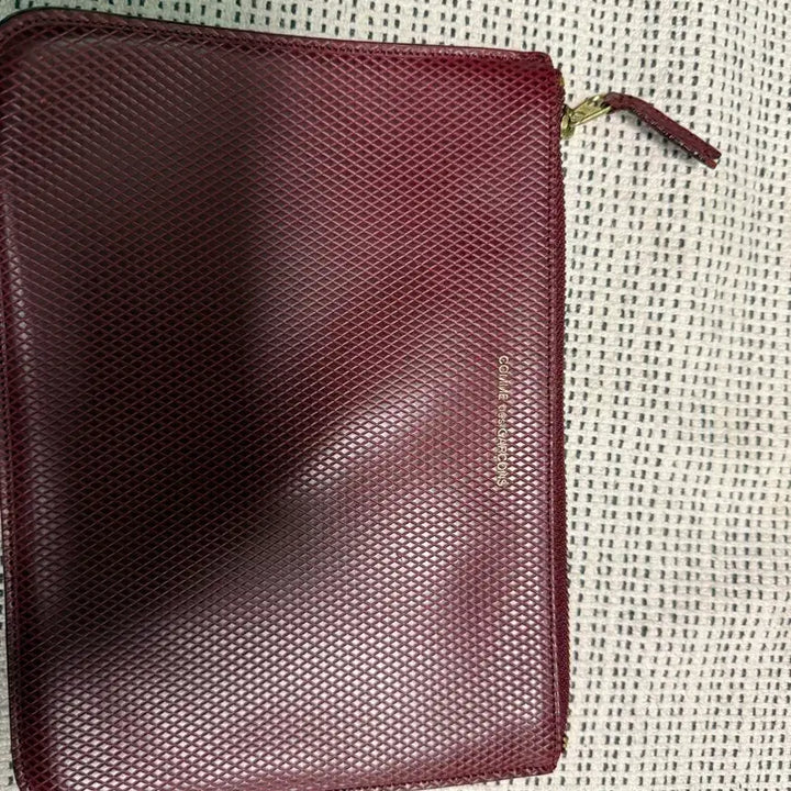 [BUNJANG] Comme des Garçons Burgundy Leather Clutch Bag / 꼼데가르송 버건디 클러치 백