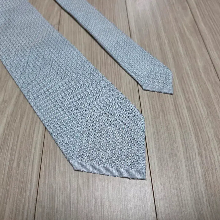 [BUNJANG] Sovereign Fermo Fossati Sevenfold Silk Tie / 소버린 페르모 포사티 세븐폴드 스카이블루 그레나딘 타이