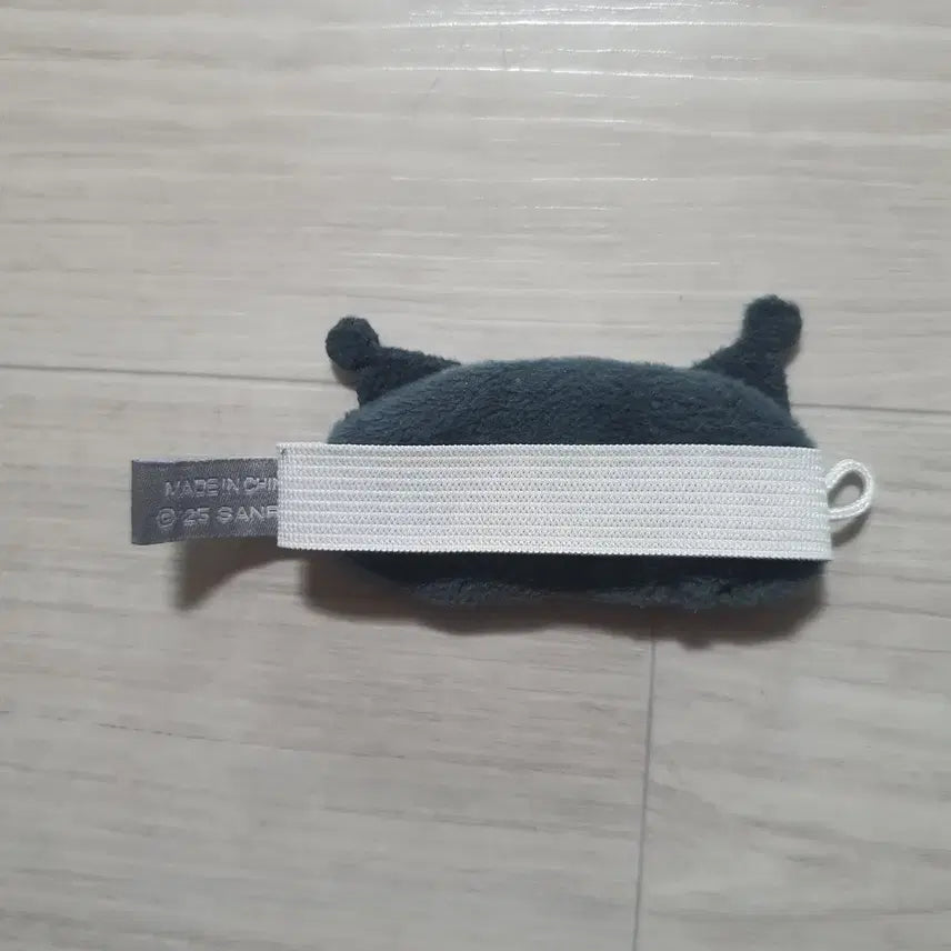 [BUNJANG] Sanrio Kuromi Eye Mask Mini Keychain Doll / 산리오 25 쿠로미 미니 안대 키링 인형