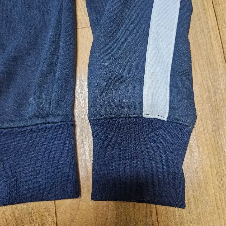 [BUNJANG] Abercrombie &amp; Fitch Zip-Up Jacket / 아베크롬비 집업