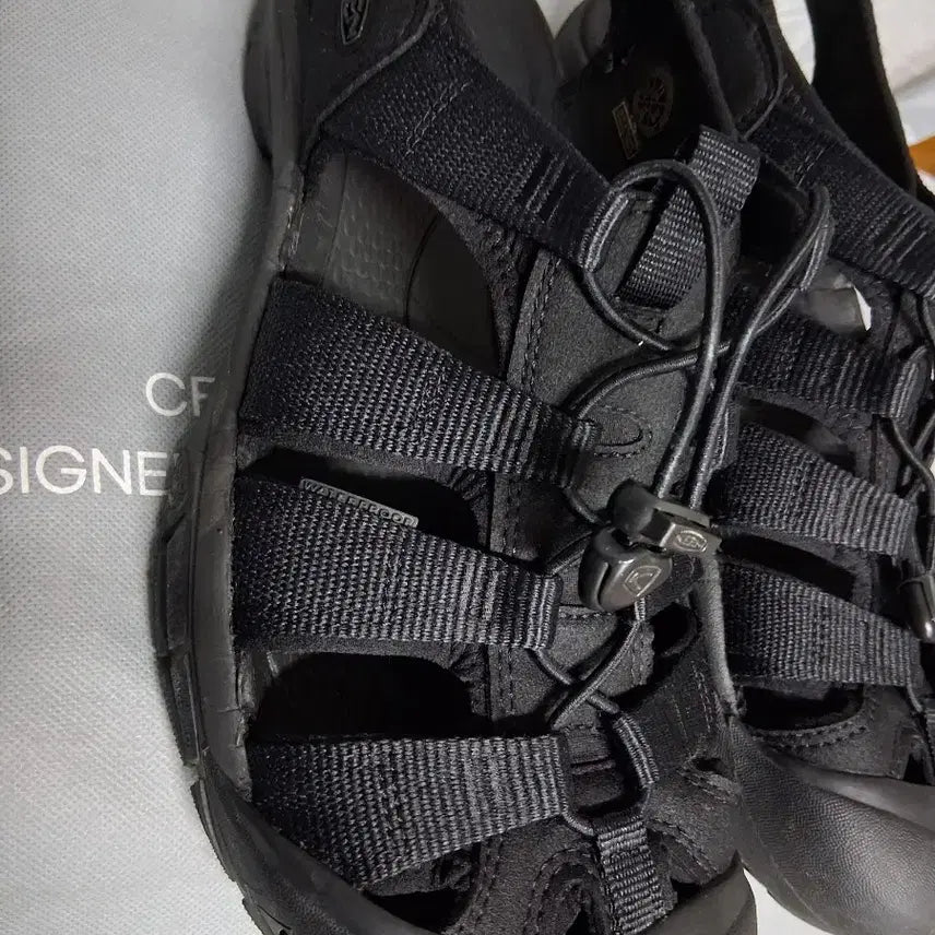 [BUNJANG] Keen Men&