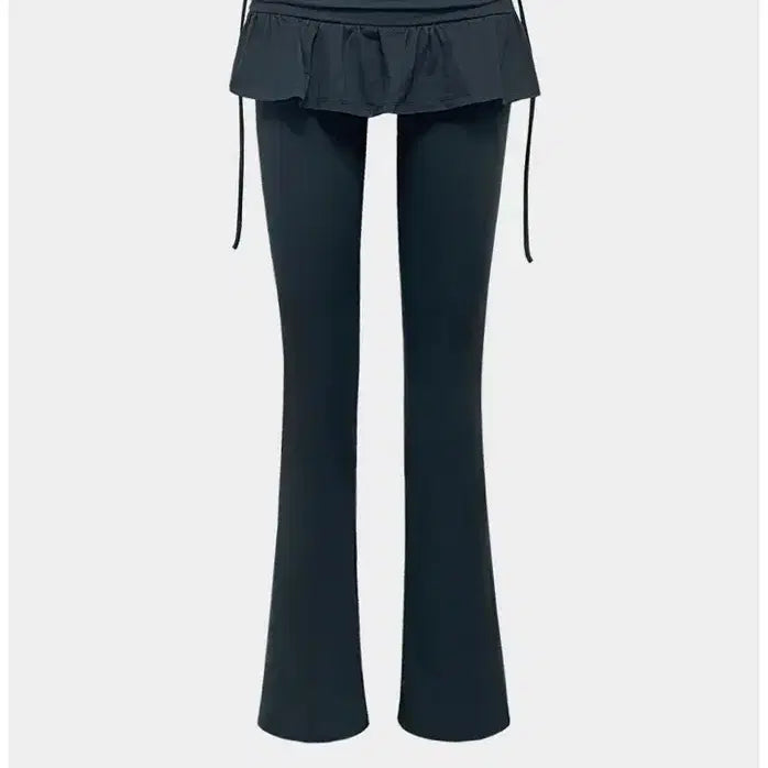 [BUNJANG] Newrose Mini Ruffle Bootcut Skirt Pants (Charcoal) / 뉴로즈 미니 러플 부츠컷 스커트 팬츠 (차콜)