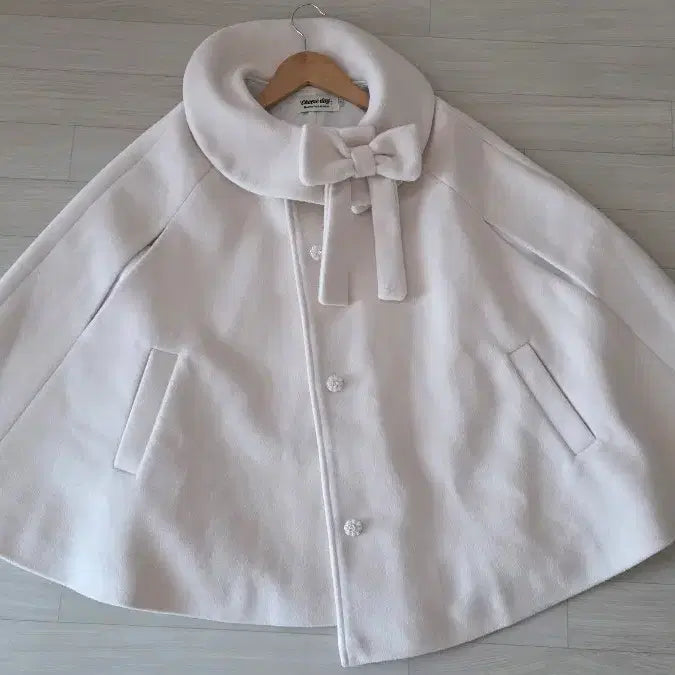 [BUNJANG] Ribbon Cape Coat / 리본 케이프 코트