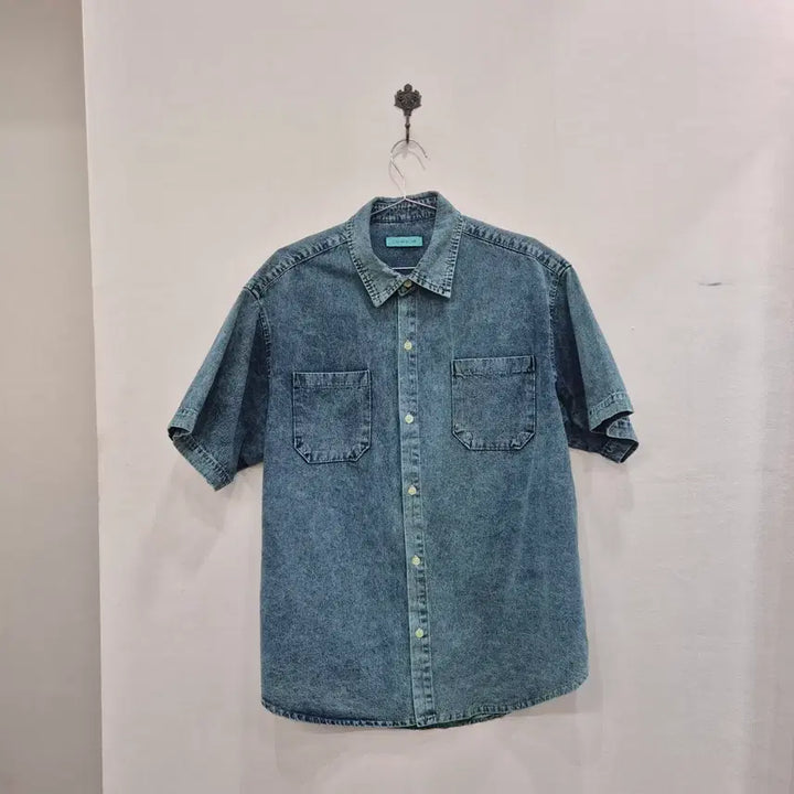 [BUNJANG] Wishing Denim Short-Sleeve Shirt / 위싱 데님 반팔 셔츠
