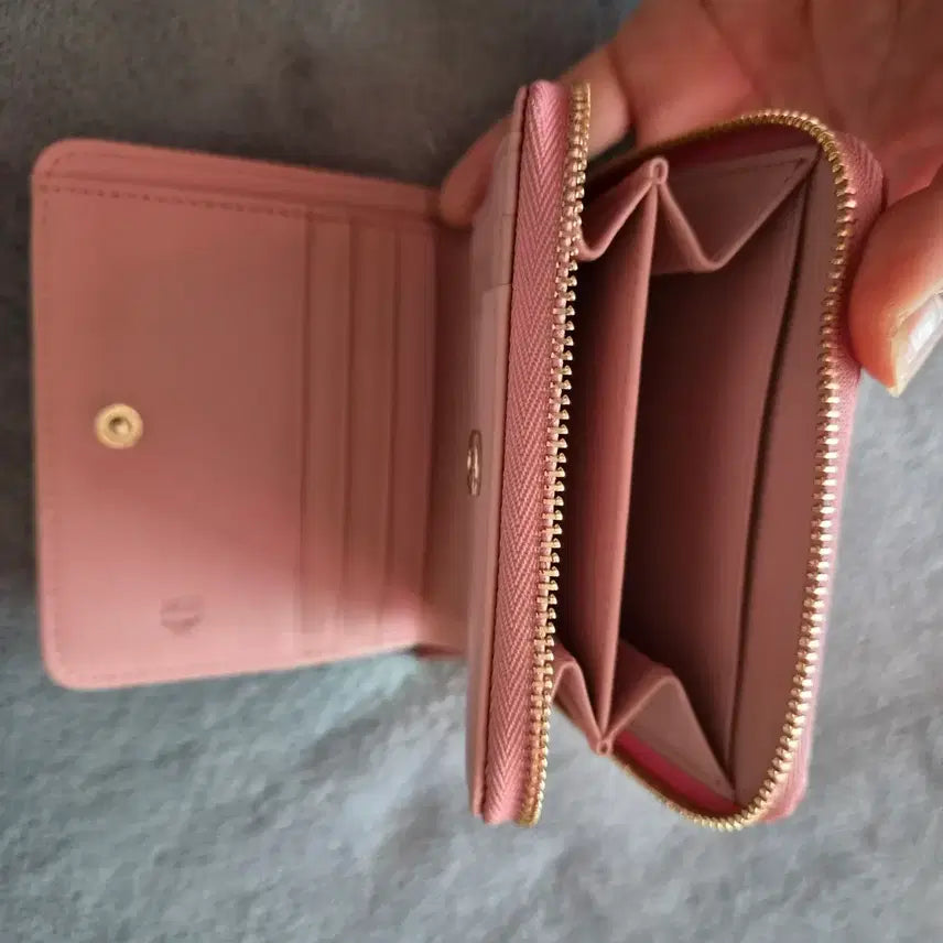 [BUNJANG] MCM Visetos Rabbit Bifold Wallet / MCM비세토스래빗 반지갑