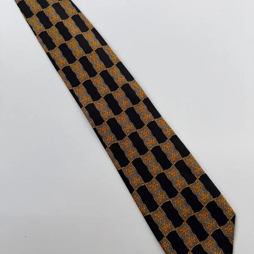 [BUNJANG] Daks Silk Necktie 9.5cm / 닥스(Daks) 실크 넥타이 9.5cm