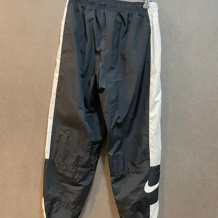 [BUNJANG] Nike Swoosh Mesh Track Pants (Size S) / (여)나이키 스우시 매쉬 트랙 팬츠 S
