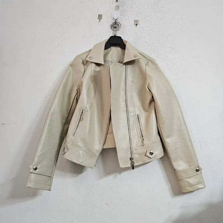 [BUNJANG] Synthetic Ivory Leather Rider Jacket / 합성아이보리 레더 라이더 자켓