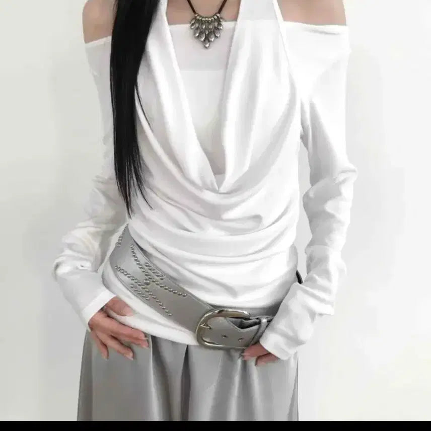 [BUNJANG] White Off-Shoulder Halter Neck Top / 화이트 오프숄더 홀터넥