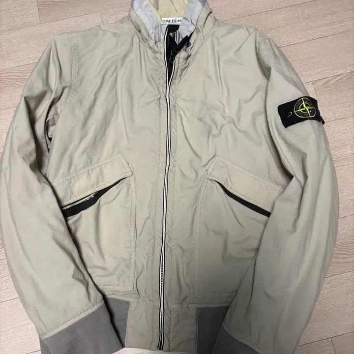 [SOLD OUT] 스톤 아일랜드 베이지 자켓 95