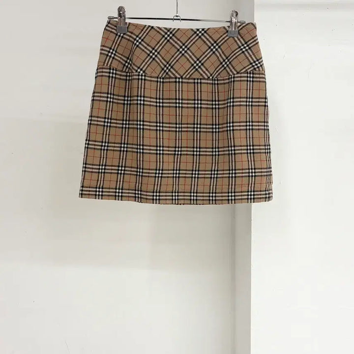 [BUNJANG] Burberry Blue Label Beige Nova Check Wool Mini Skirt / 버버리 블루 라벨 베이지 노바 체크 울 미니 스커트