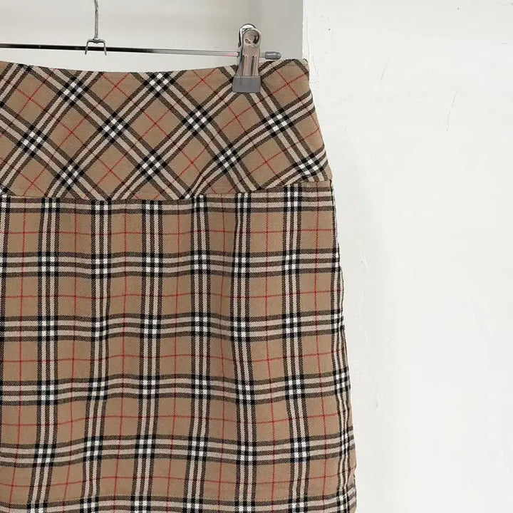 [BUNJANG] Burberry Blue Label Beige Nova Check Wool Mini Skirt / 버버리 블루 라벨 베이지 노바 체크 울 미니 스커트