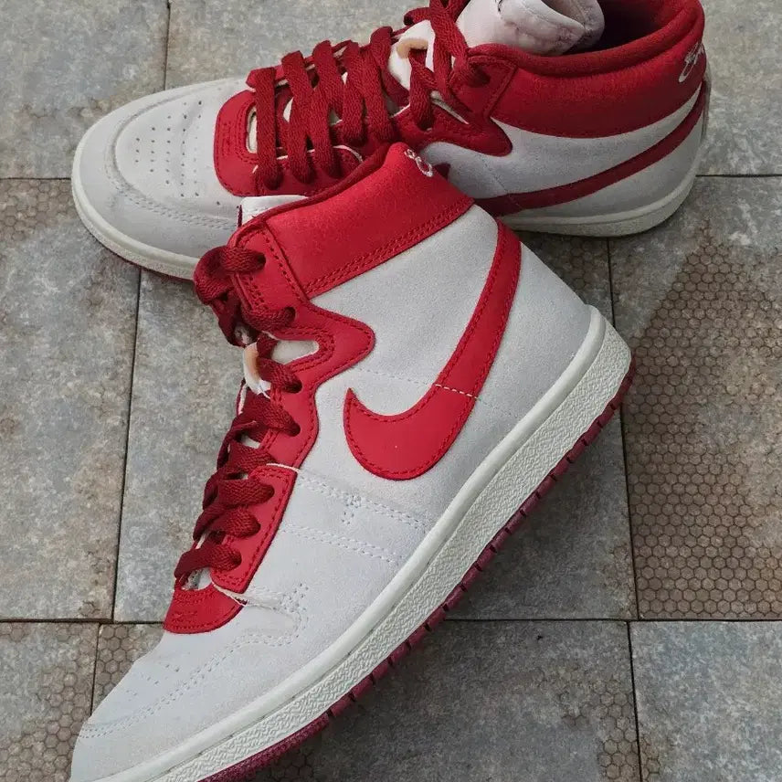 [BUNJANG] Nike Air Ship PE SP Red Sneakers / (240)나이키 조던 에어쉽 pe sp 레드 스니커즈