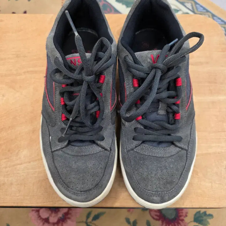 [BUNJANG] Vans 00s Skateboard Shoes (285) / 반스 00s 스케이트보드화 285