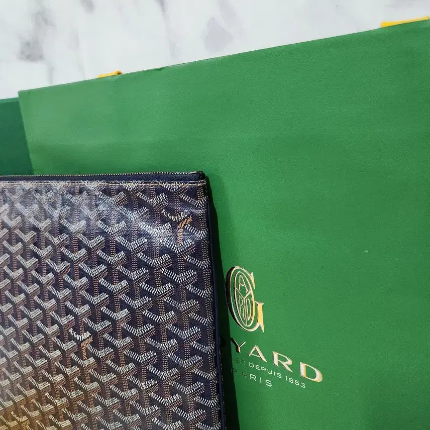 [BUNJANG] Goyard Saint Sulpice Clutch Bag Navy GM / 고야드 세나 클러치백 네이비 Gm