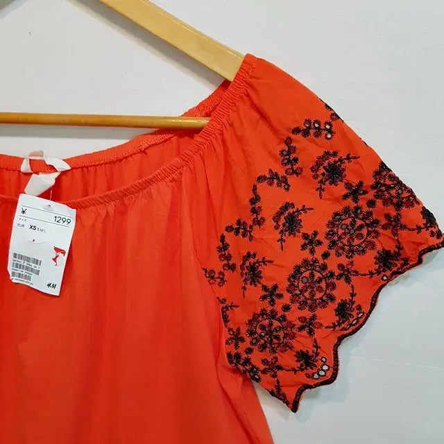 [BUNJANG] H&amp;M Shirring Blouse XS (Fits M) / [새상품] H&amp;M 셔링 블라우스