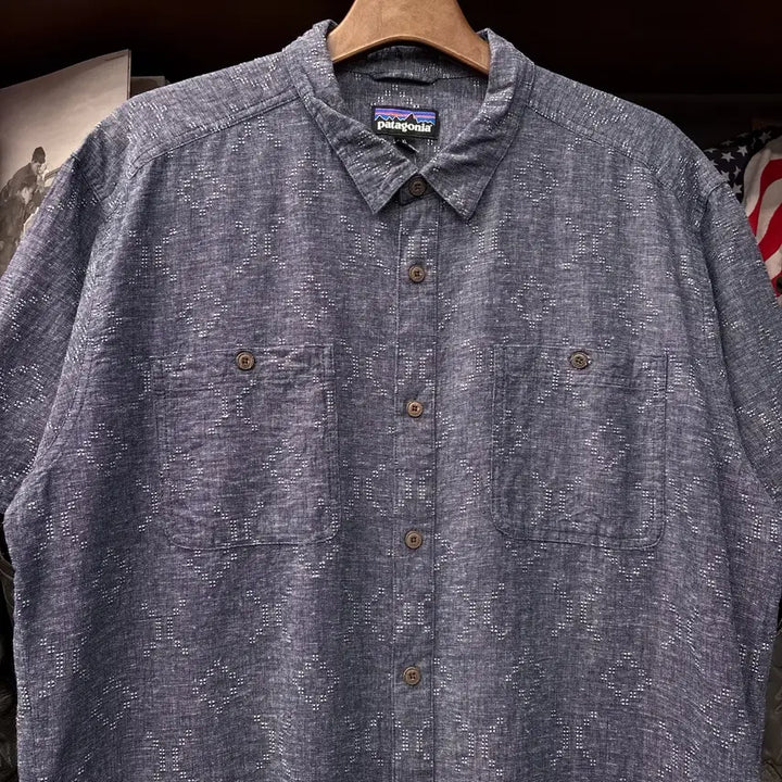 [BUNJANG] Patagonia Indigo Cotton Jacquard Pattern Linen Shirt / 파타고니아 인디고 코튼 내추럴 자카드 패턴 린넨셔츠 N1295