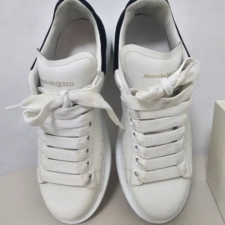 [BUNJANG] Alexander McQueen Oversized Sole Sneakers / 알렉산더맥퀸 오버솔 스니커즈