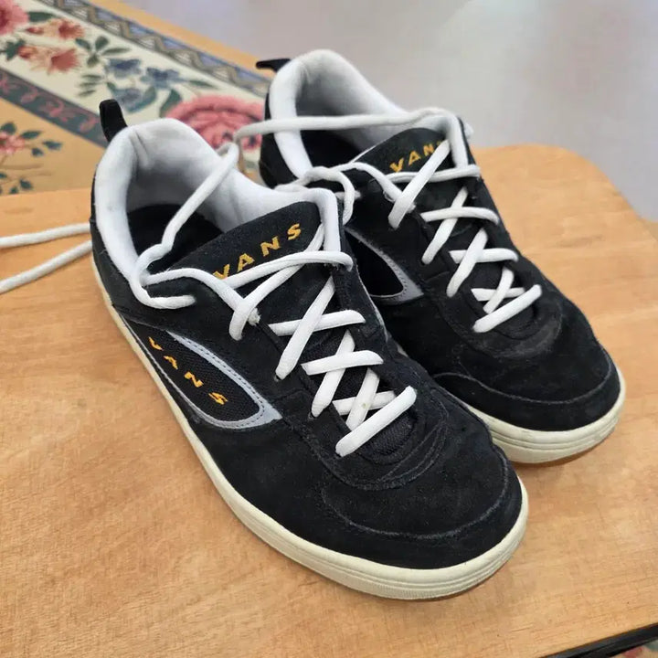 [BUNJANG] Vans 00s Skateboard Shoes US 9.5 / 반스 00s 스케이트보드화 275