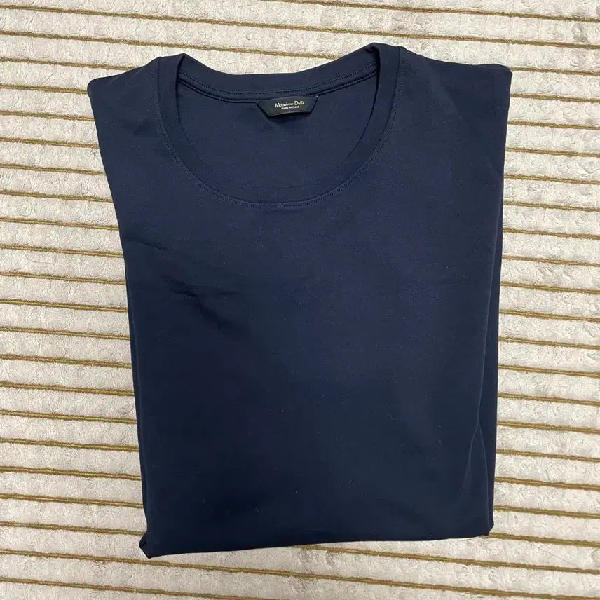 [SOLD OUT] [새상품]마시모두띠 네이비 라운드넥 반팔 티셔츠 L