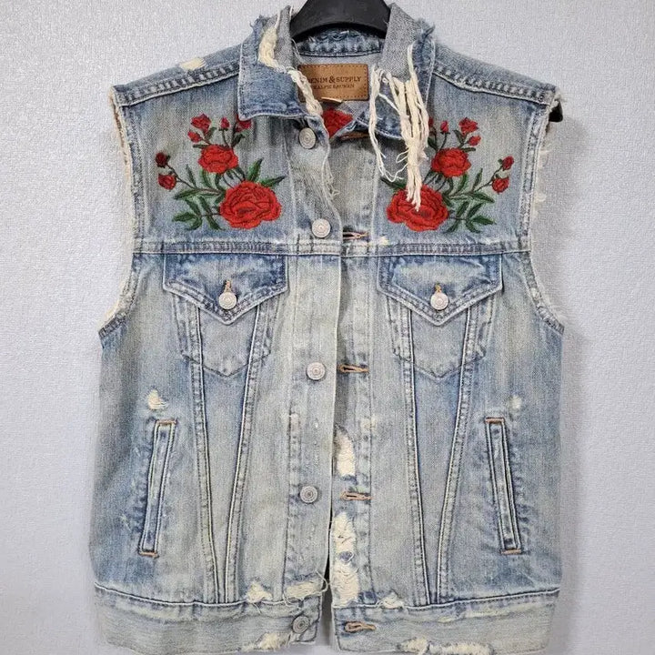 [BUNJANG] Denim &amp; Supply Ralph Lauren Rose Embroidered Denim Vest S / 데님앤서플라이 폴로 장미 자수 데님 베스트 S