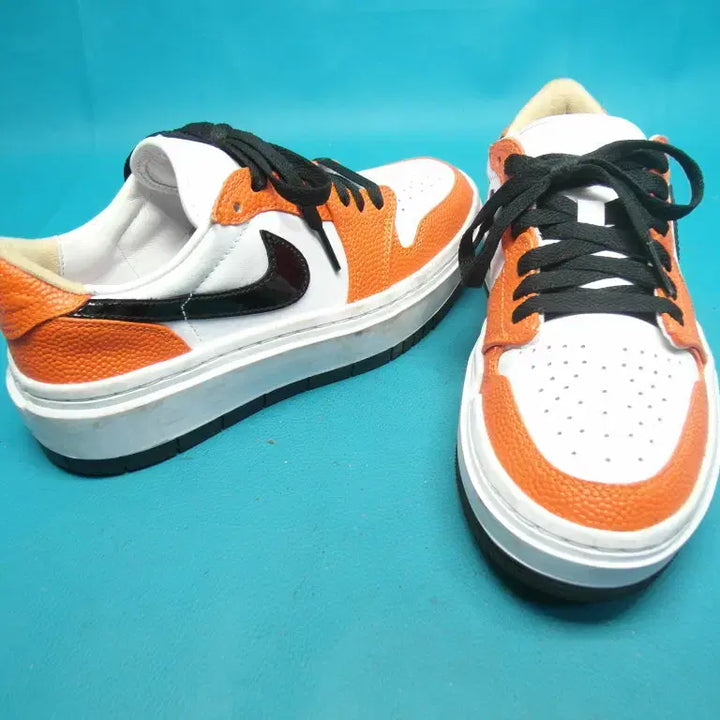 [BUNJANG] Nike Air Jordan 1 Elevate Low Sneakers / 235/r1-586/나이키 에어조던 1 엘리베이트 로우 운동화/구제특별시