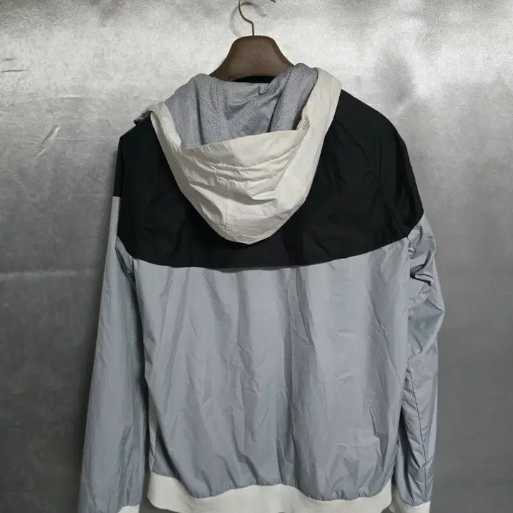 [BUNJANG] Nike Windrunner Windbreaker Jacket / 나이키 윈드러너 바람막이