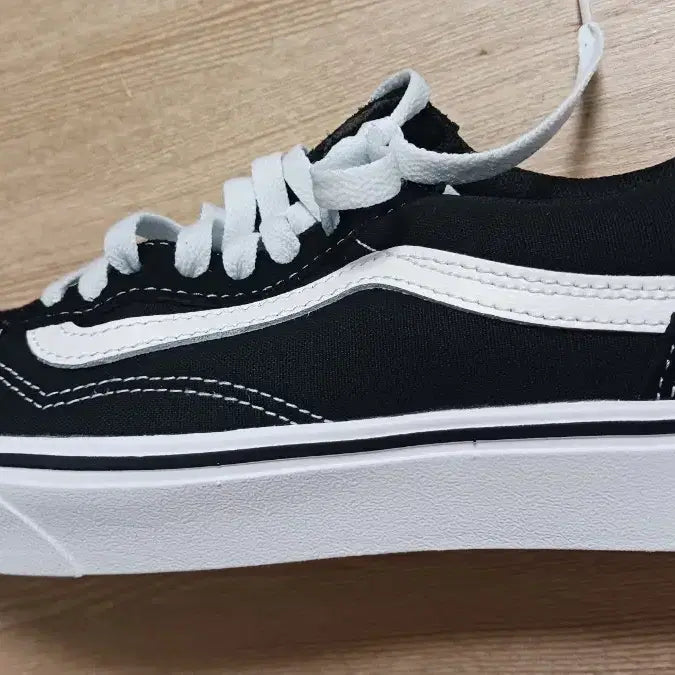 [BUNJANG] Vans ComfyCush Old Skool Black White / 반스 컴피쿠쉬 올드스쿨 블랙 화이트 //245