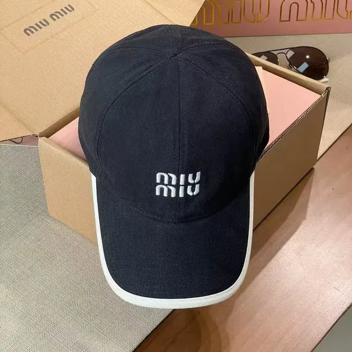 [BUNJANG] Miu Miu Two-Tone Baseball Cap M (56-58cm) / 미우미우 투톤 야구캡 M사이즈 56-58cm 여름 자외선 차단