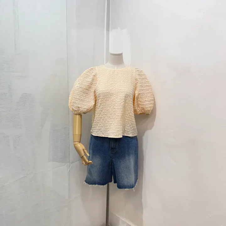 [BUNJANG] Puff Sleeve Cropped Wrinkle Blouse / 퍼프 크롭 링클 블라우스 반팔블라우스 로맨틱 페미닌 4482