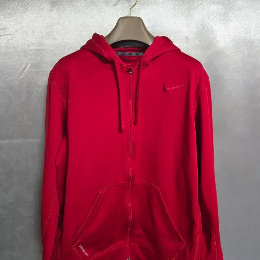 [BUNJANG] Nike Therma-FIT Red Hooded Zip-Up Jacket / 나이키 Therma-FIT 레드 후드집업