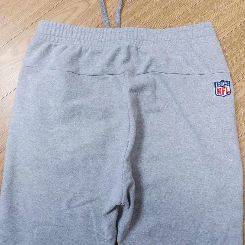 [BUNJANG] NFL Logo Grey Training Jogger Pants / NFL 로고 트레이닝 조거 팬츠 회색