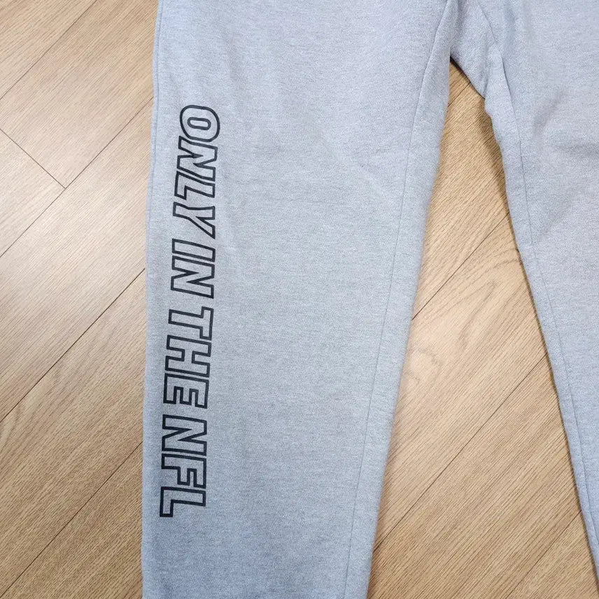 [BUNJANG] NFL Logo Grey Training Jogger Pants / NFL 로고 트레이닝 조거 팬츠 회색